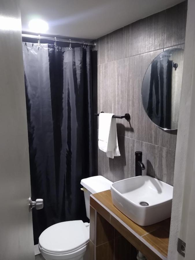 Apartamentos Ambassador ติฮัวนา ภายนอก รูปภาพ